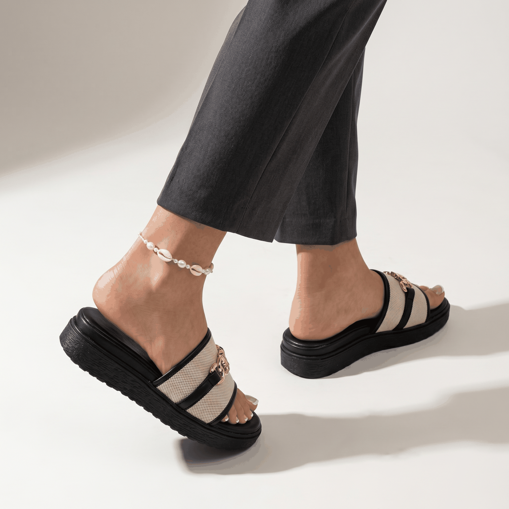 Elegant Gold Chain Platform Slides for Women | Chic Summer S