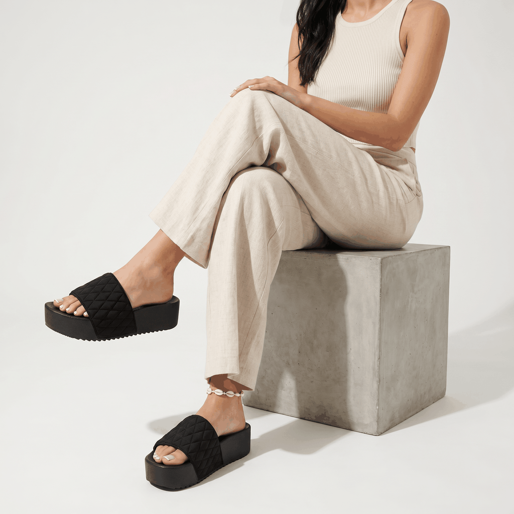 Women's Quilted Platform Slides Chunky Slip On Comfort Sanda