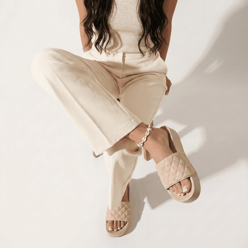 DZWE Quilted Platform Wedge Sandals for Women – Beige