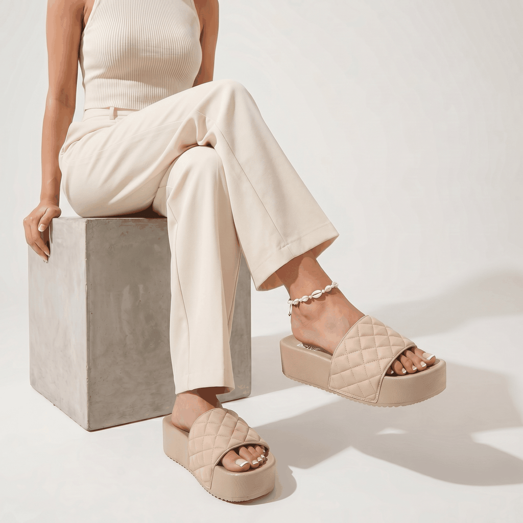 DZWE Quilted Platform Wedge Sandals for Women – Beige