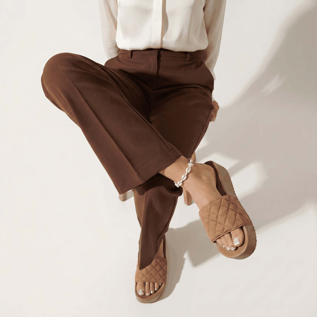 DZWE Quilted Platform Wedge Sandals for Women – Brown
