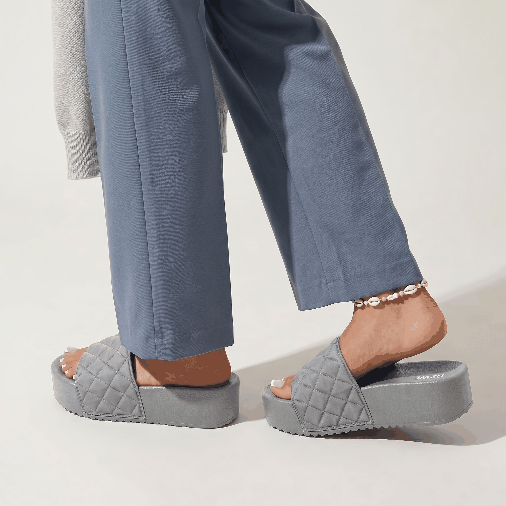 DZWE Quilted Platform Wedge Sandals for Women – Gray