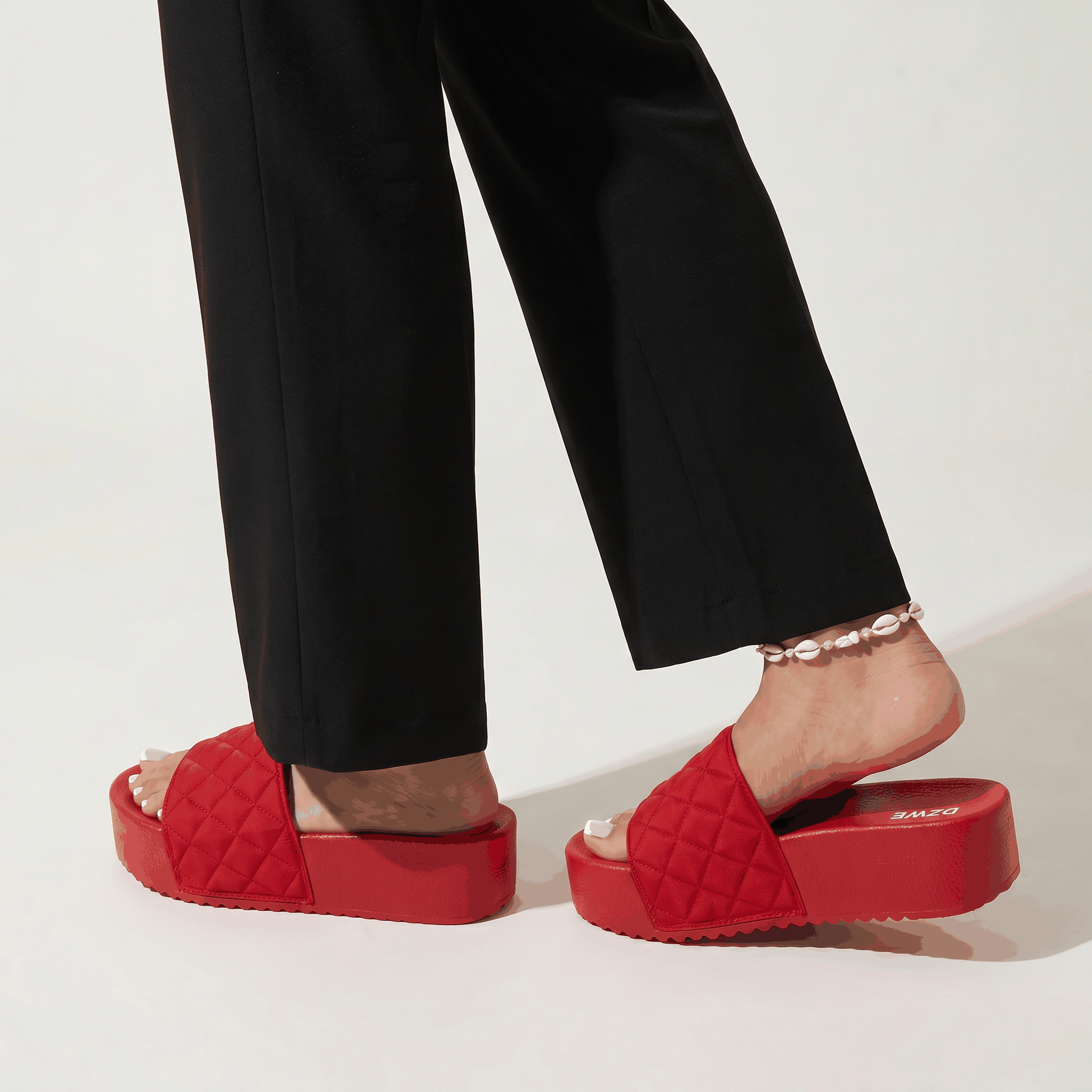 DZWE Quilted Platform Wedge Sandals for Women – Red